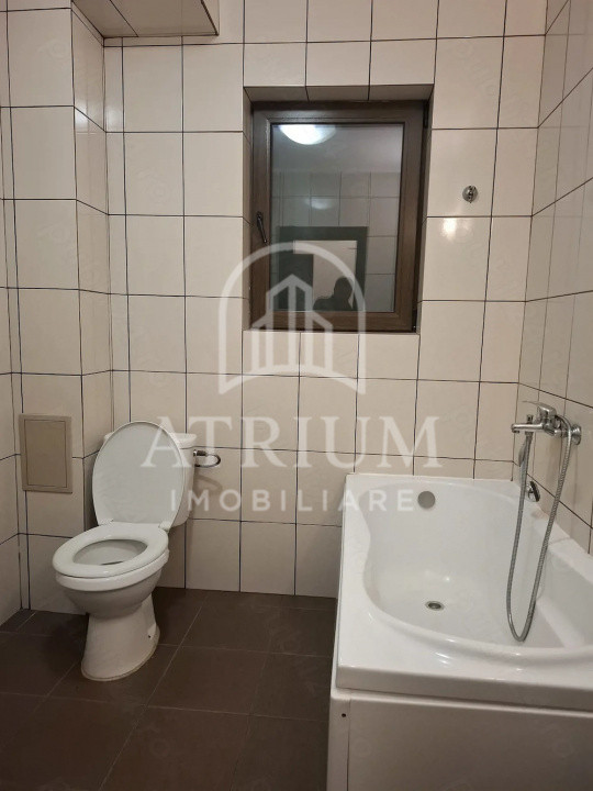 Apartament 2 camere, semidecomandat, 40mp, balcon, parcare, zona Buna ziua