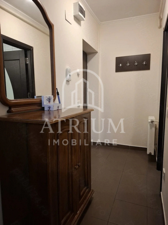Apartament 2 camere, semidecomandat, 40mp, balcon, parcare, zona Buna ziua