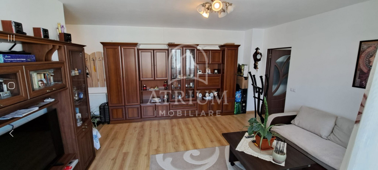 Apartament 2 camere, decomandat, 55mp, balcon, zona Baciu
