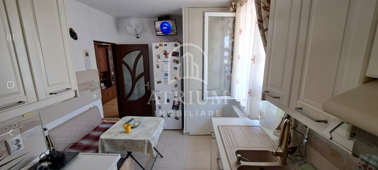 Apartament 2 camere, decomandat, 55mp, balcon, zona Baciu