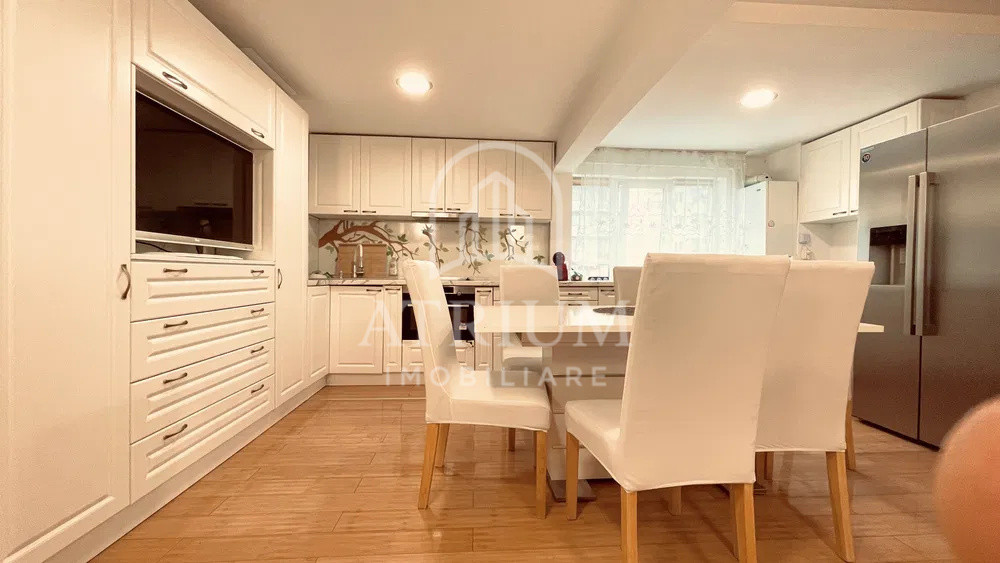  Apartament 4 camere, decomandat, 150mp, parcare, zona Iris