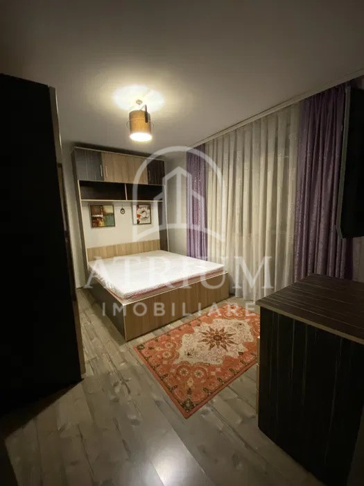 Apartament 3 camera, semidecomandat, 60mp, balcon, zona Buna Ziua