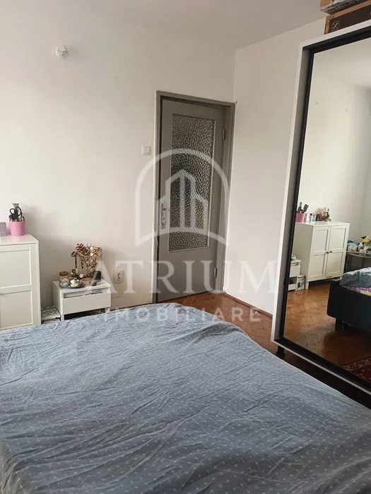 Apartament 2 camere, decomandat, 57mp, zona Andrei Mureșanu