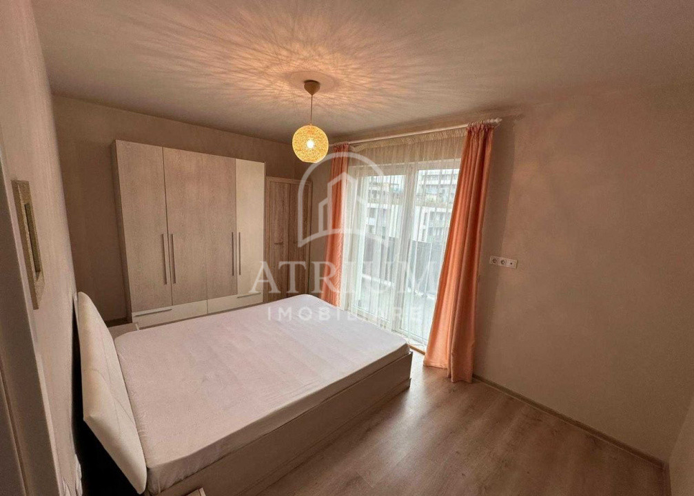 Apartament cu 3 camere, 2 locuri de parcare, de inchiriat, Buna Ziua