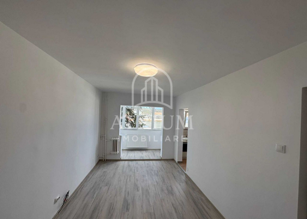 Garsoniera recent renovata 26 mp, zona Marasti 