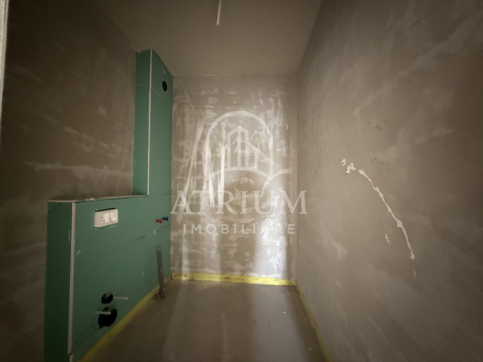 Apartament 3 camera, semidecomandat, 56mp, balcon, zona Restaurant Regal