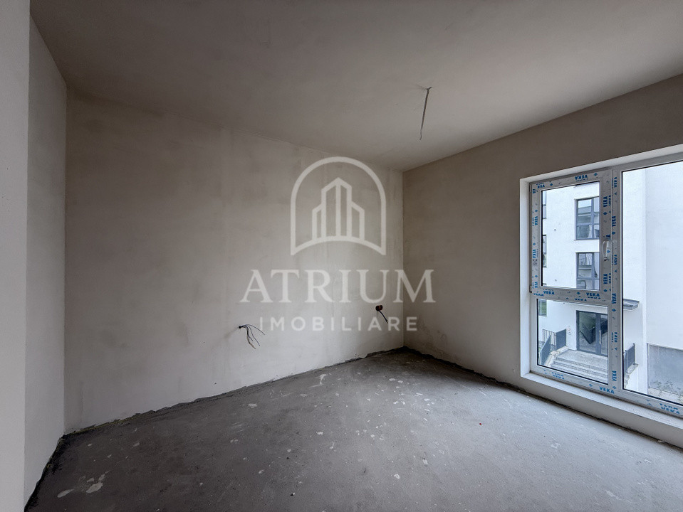 Apartament 3 camera, semidecomandat, 56mp, balcon, zona Restaurant Regal