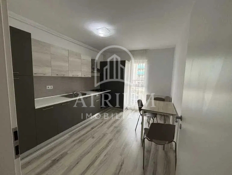 Apartament cu 2 camere decomandate, de inchiriat, Floresti, Cat friendly!