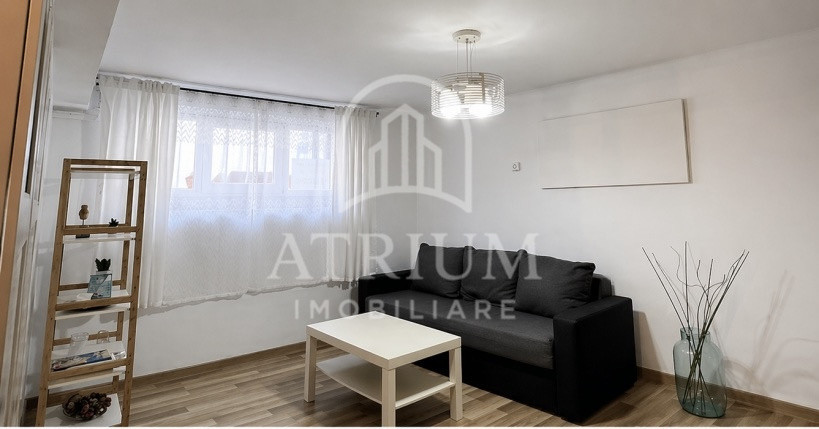 Apartament 2 camere, decomandat, 28mp, zona Piață Muzeului 