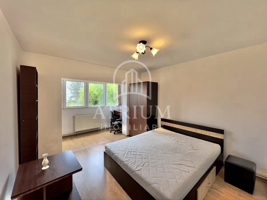 Apartament 2 camere, decomandat, 56mp, 2 balcoane, zona Zorilor 