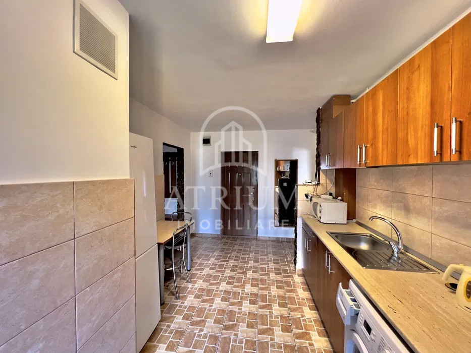 Apartament 2 camere, decomandat, 56mp, 2 balcoane, zona Zorilor 