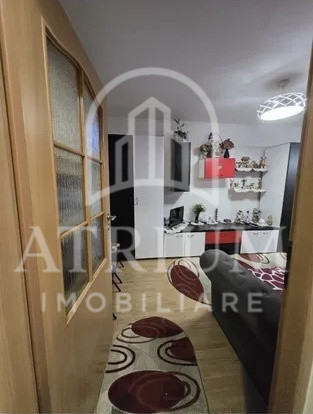 Garsoniera 1 camera, decomandat, 28mp, zona Marasti 