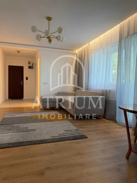Apartament 2 camere, semidecomandat, 50mp, balcon, zona Gheorgheni 