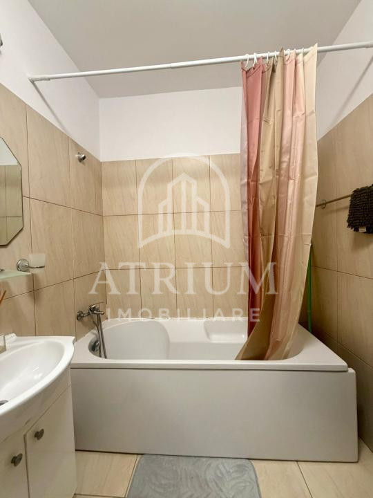 Apartament cu 2 camere decomandate, Baciu, Zona Petrom, 49 mp