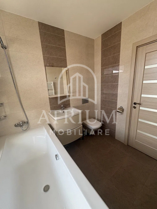 Casa individuala, 5 camere, 168 mp cu 495 mp curte, zona Campului, Manastur