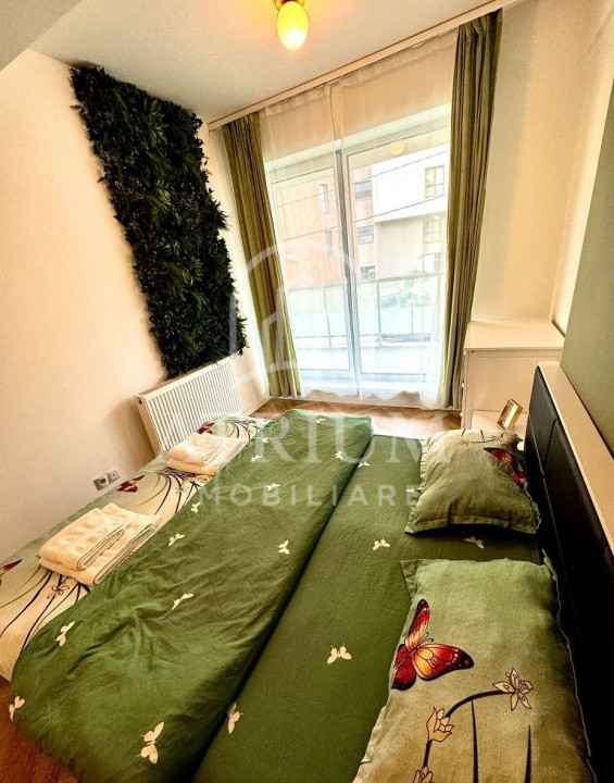 Apartament de vânzare, cu 2 camere decomandate, Taietura Turcului