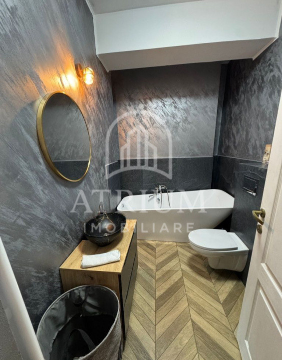 Apartament de vânzare, cu 2 camere decomandate, Taietura Turcului