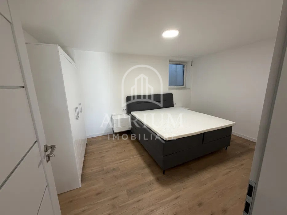 Apartament 2 camere, semidecomandat, 50mp, parcare, zona Europa 