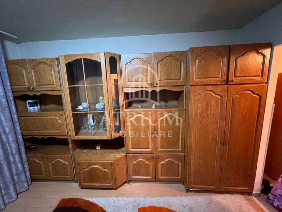 Garsoniera, 28 mp utili cu 4 mp balcon, zona Manastur