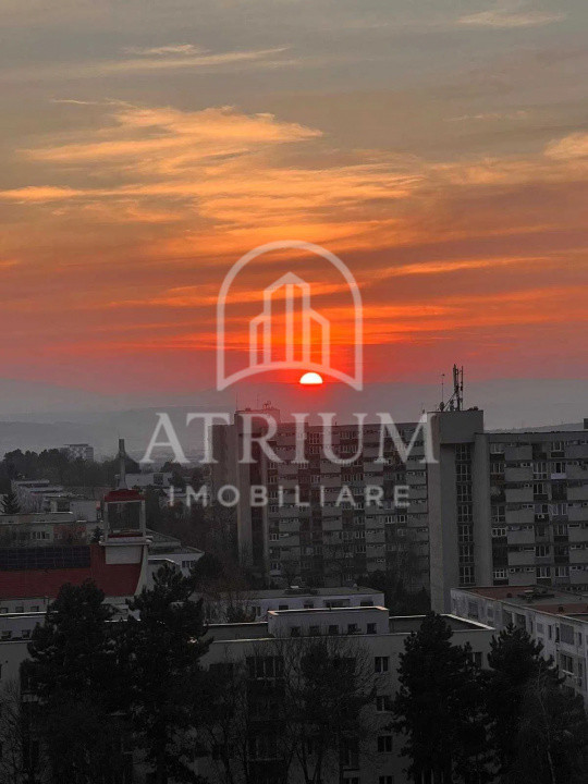 Garsoniera, 28 mp utili cu 4 mp balcon, zona Manastur
