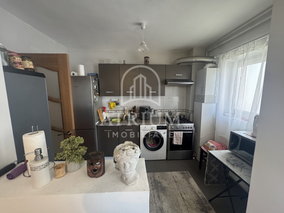 Apartament 2 camere 56,58 mp, zona VIVO ,Razoare