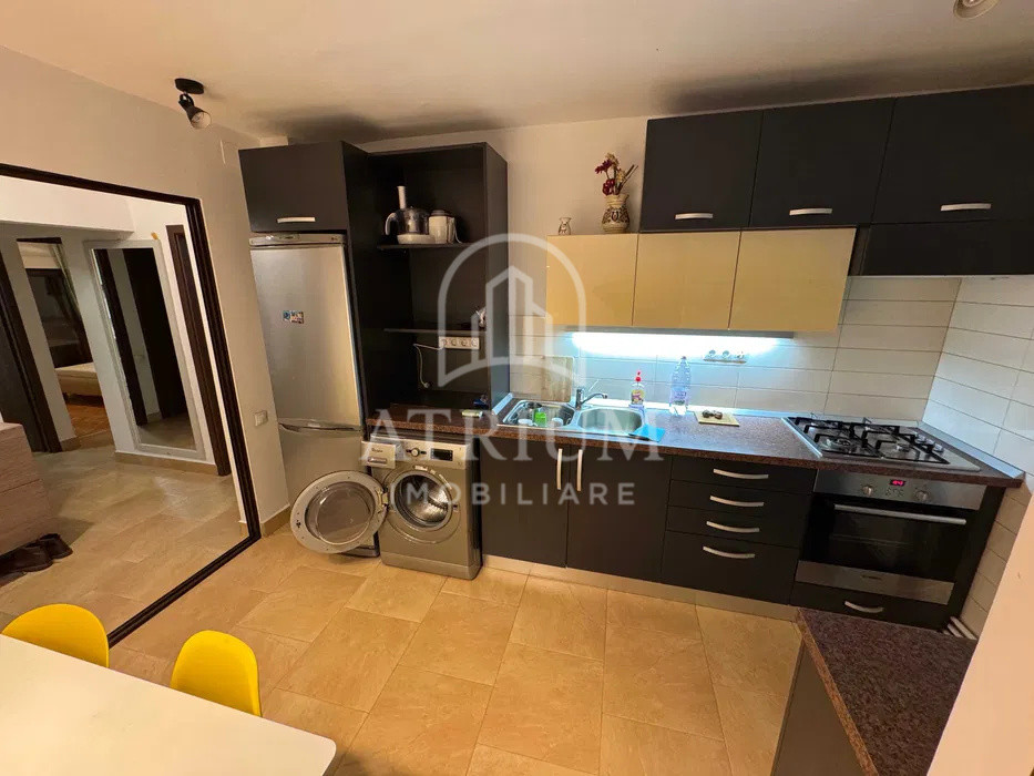 Apartament 3 camere | Zona Semicentrală | 65mp