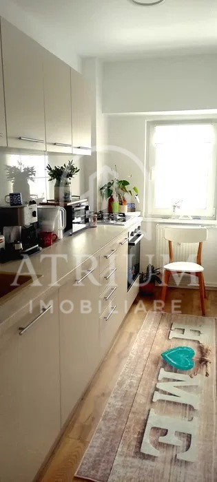 Apartament 1 camera, decomandat, 42mp, balcon, zona Platinia 