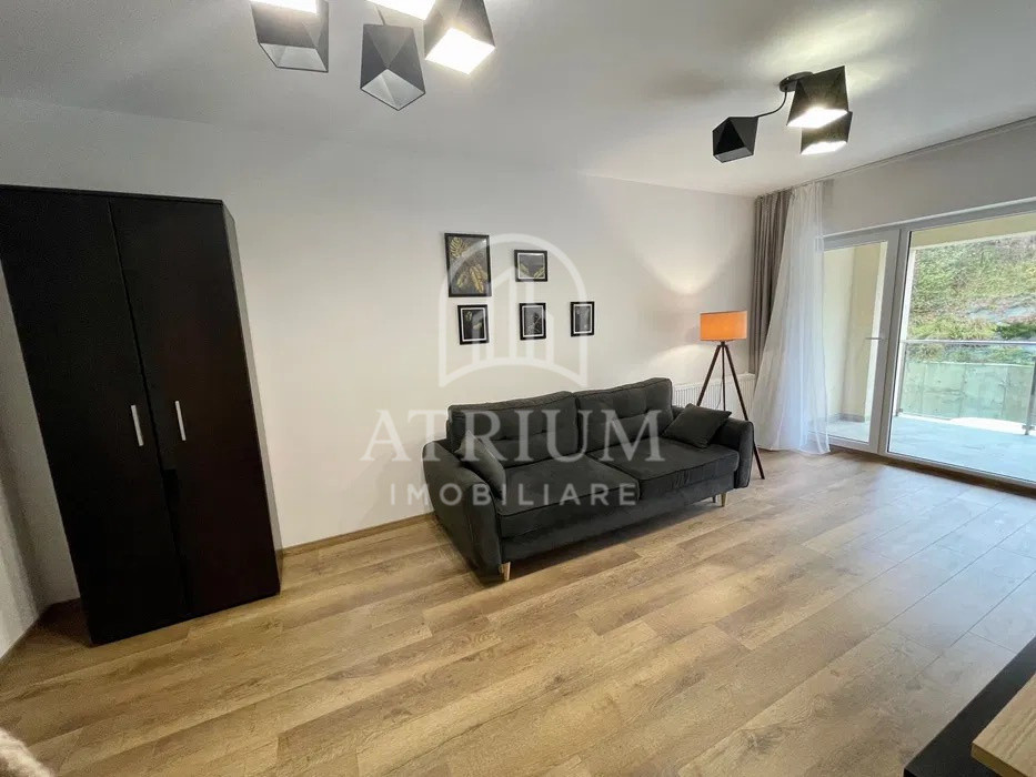 Apartament 2 camere, semidecomandat, 55mp, balcon, parcare, zona Gheorgheni 