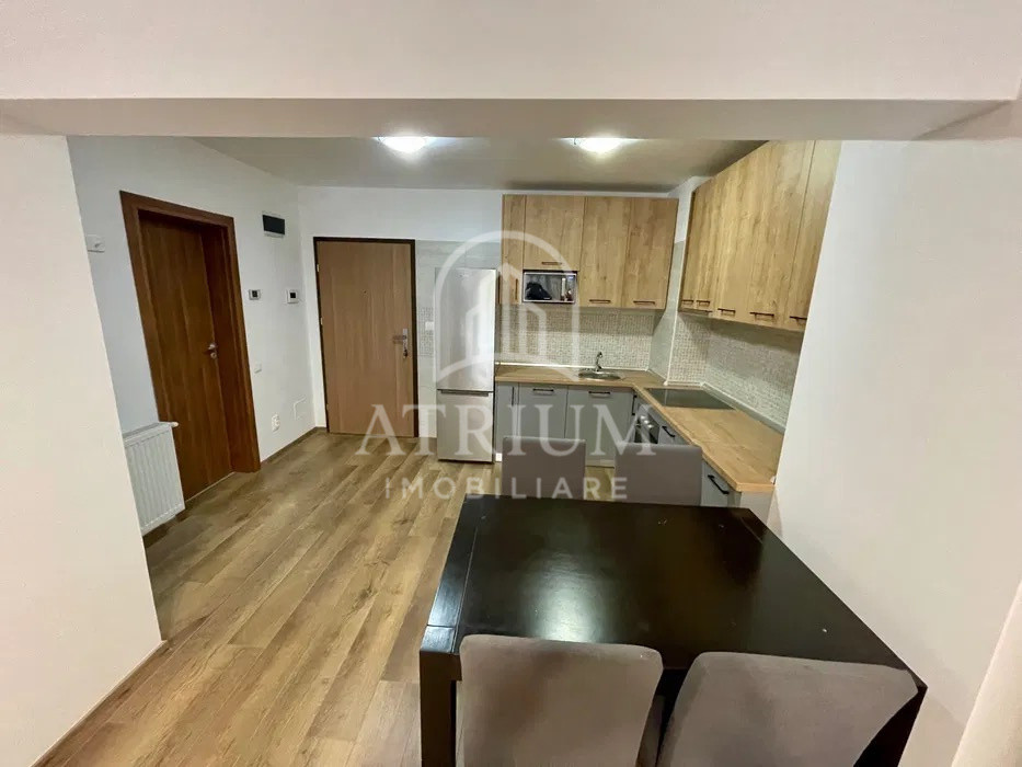 Apartament 2 camere, semidecomandat, 55mp, balcon, parcare, zona Gheorgheni 