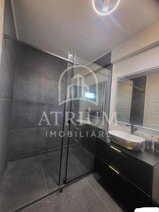 Casa de vanzare ,249 mp , cu piscina ,finisata, teren 580 mp zona Auchan Iris