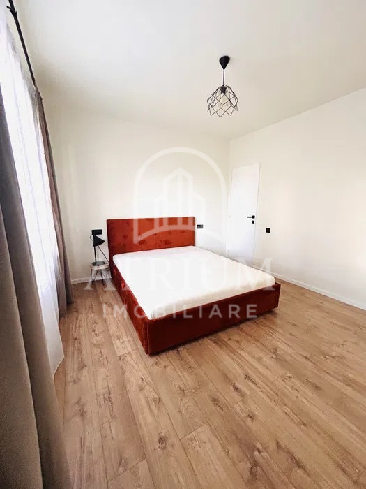 Apartament 3 camere, decomandat, 60mp, parcare, zona Horea 