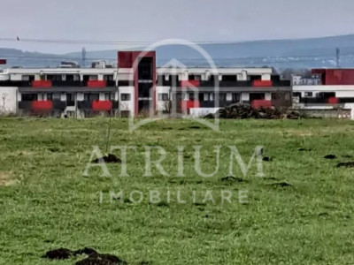 Teren suprafata de 600 mp cu puz si certificat de urbanism case si duplex Baciu 