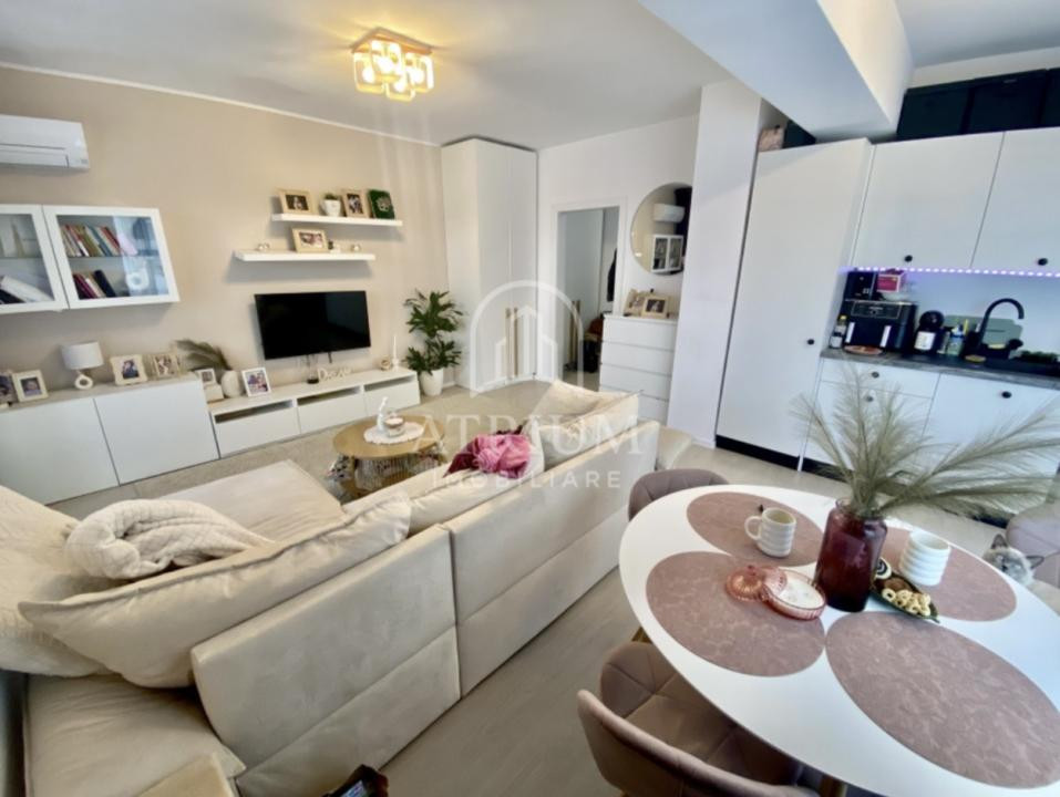 Apartament 2 camere, 60 mp, West City Tower