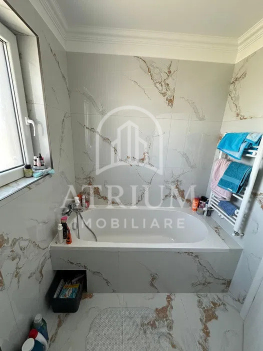 Apartament modern 3 camere | zona Vivo