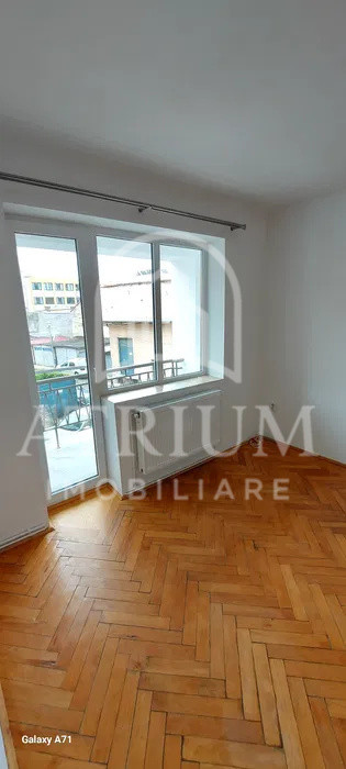 Apartament 2 camere pe strada Horea