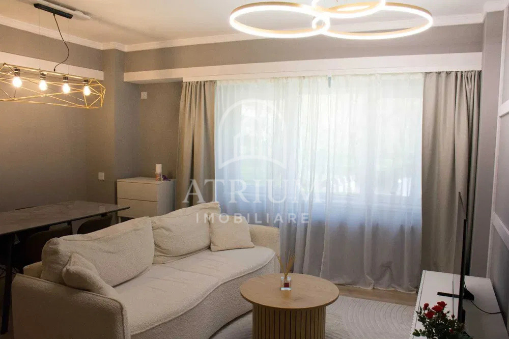Apartament cu 3 camere | Piața Cipariu