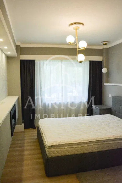 Apartament cu 3 camere | Piața Cipariu
