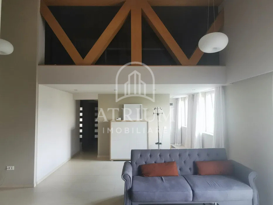 Penthouse de închiriat | Str. Câmpului