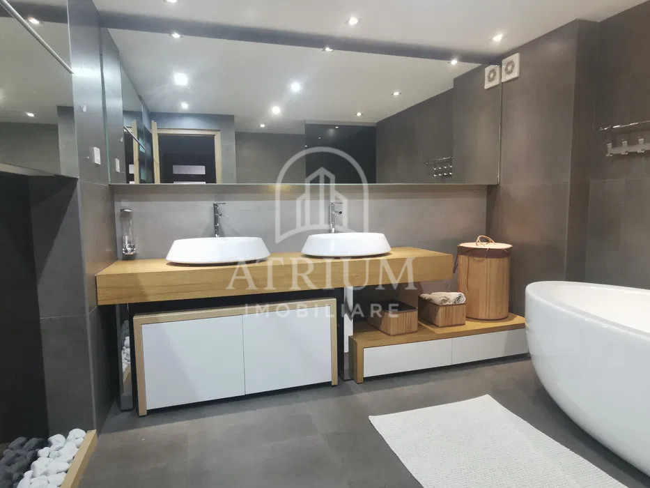 Penthouse de închiriat | Str. Câmpului