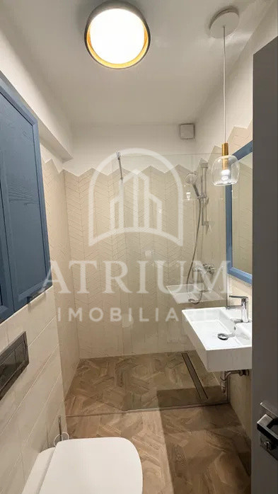 Apartament cu 4 camere de închiriat | Ultracentral
