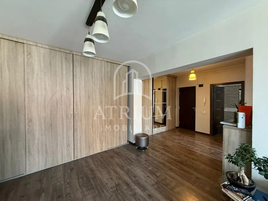 Apartament cu 3 camere de închiriat | Cartier Andrei Mureșanu