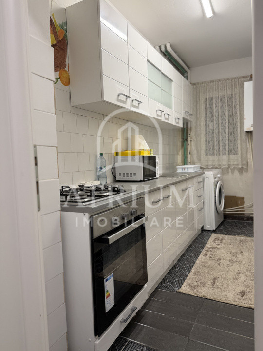Apartament 43 mp utlili, parter inalt, zona Bucium, Mănăstur