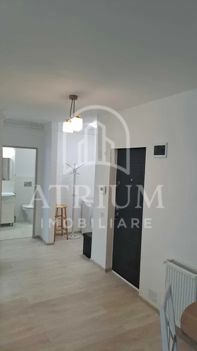 Apartament 2 camera, semidecomandat, 53mp, balcon, parcare, zona Buna Ziua