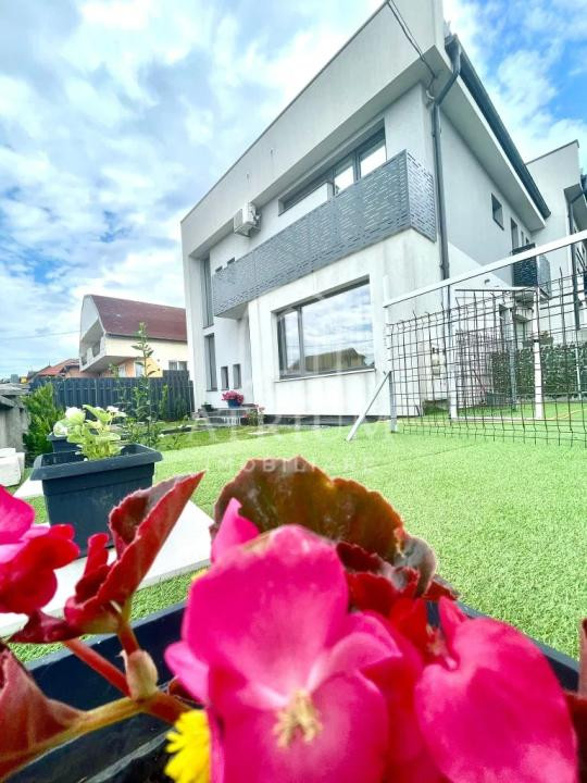 Casa la cheie, 110 mp utili cu 250 mp teren, zona Auchan Iris