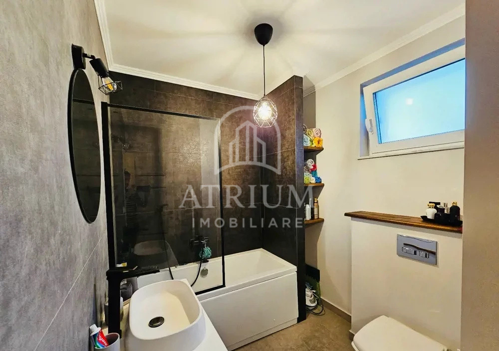 Casă modernă 120 mp utili cu 300 mp teren, zona Iris Voroneț