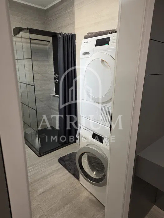 Apartament cu 3 camere | Amenajat Modern | Semicentru