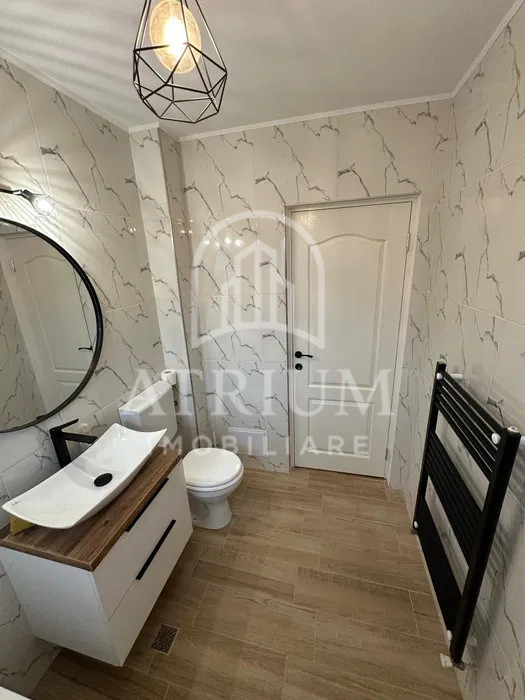 Apartament 2 camere semidecomandate suprafata de 48mp Floresti 