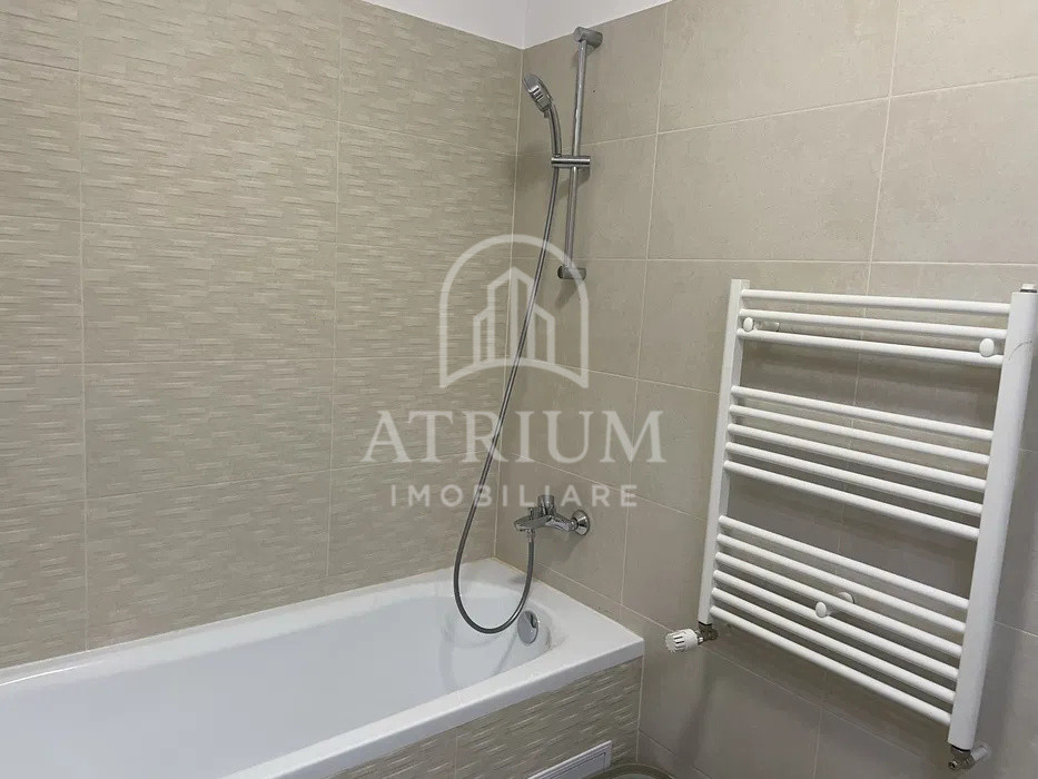 Apartament cu 2 camere semidecomandat | Zona Sopor
