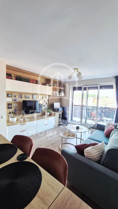 Apartament cu 2 camere semidecomandat | Finisaje Premium | Semicentral 