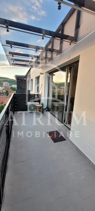 Apartament cu 2 camere semidecomandat | Finisaje Premium | Semicentral 